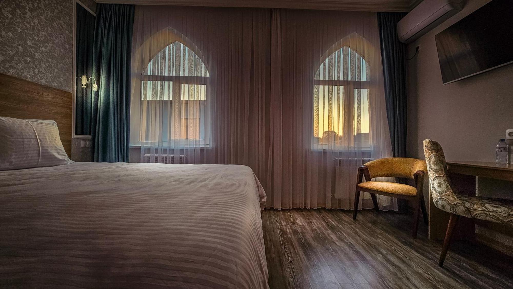 Hotel Bankir Khiva Esterno foto