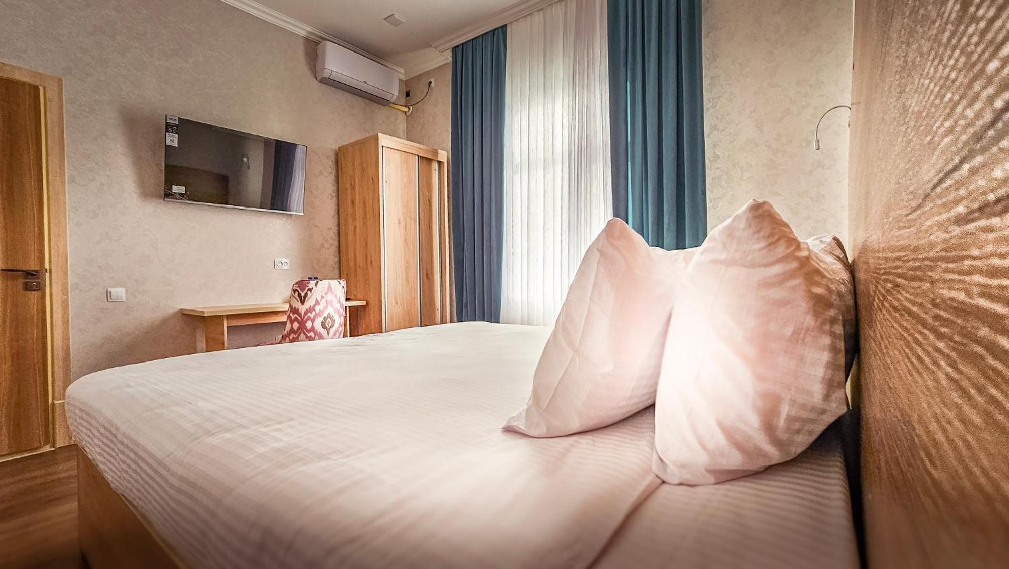 Hotel Bankir Khiva Esterno foto