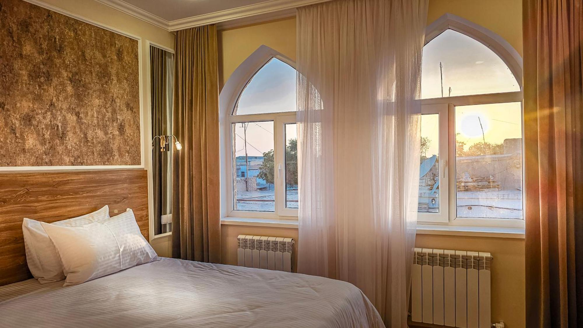 Hotel Bankir Khiva Esterno foto